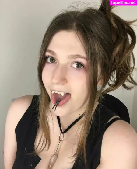 Ashleejune OnlyFans Thumbnail #9NmMfTYsrm