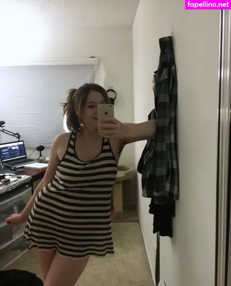 Ashleejune OnlyFans Thumbnail #cPWDvmRGe7