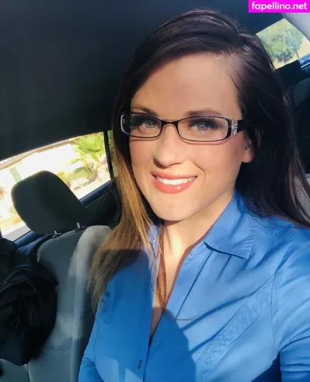 Ashleigh Baker OnlyFans Thumbnail #67rb0GZAzo