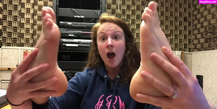 Ashleigh Burton OnlyFans Thumbnail #RYqQ2hiW23