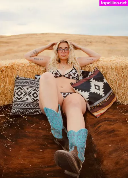 Ashleigh King OnlyFans Thumbnail #DwHv1R7soW