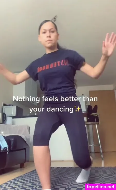 Ashleigh Stroude OnlyFans Thumbnail #dmVwl1Zfm0