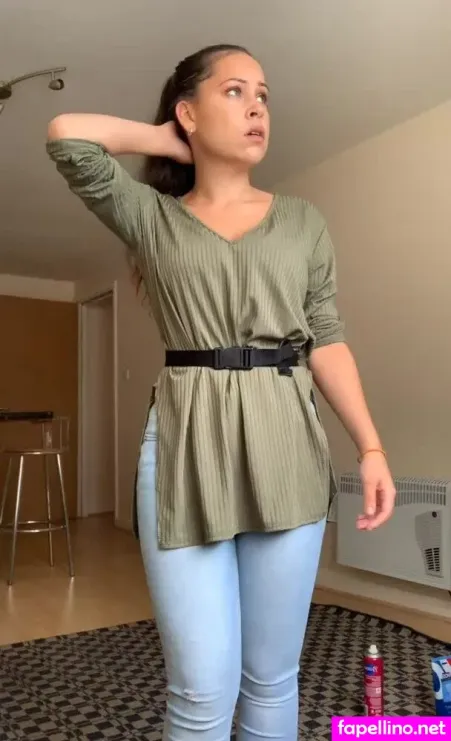 Ashleigh Stroude OnlyFans Thumbnail #kUEoQN31aY