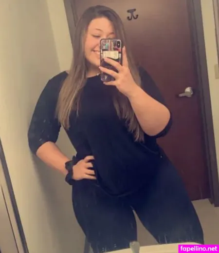 Ashlene OnlyFans Thumbnail #oQ2dvrZvvU