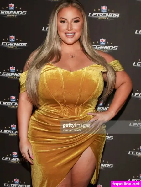 Ashley Alexiss OnlyFans Thumbnail #UoPZjChaA1