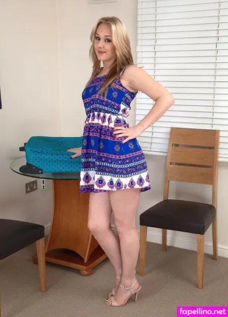 Ashley Ashton 1 OnlyFans Thumbnail #U8FfUZdBJ4