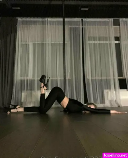 Ashley Blonde OnlyFans Thumbnail #CNsRWYldck