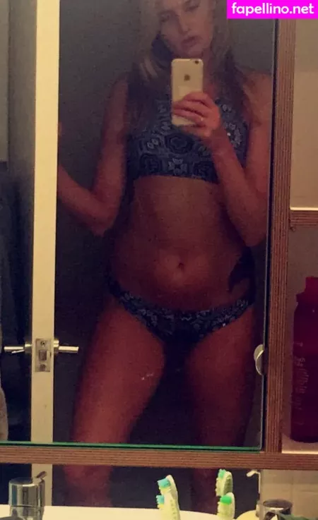 Ashley Bradley OnlyFans Thumbnail #AiG4PwikKe