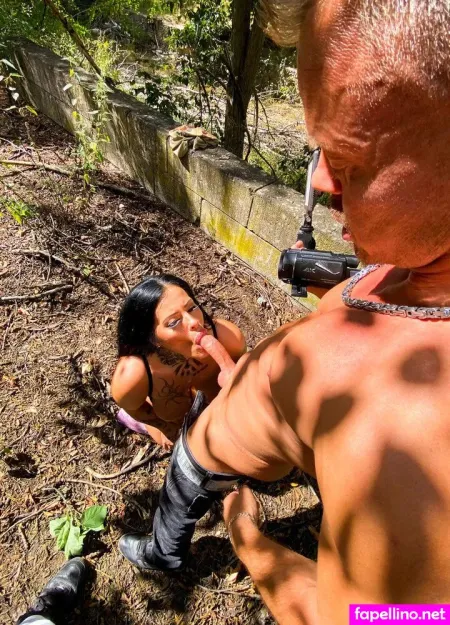 Ashley Cumstar OnlyFans Thumbnail #beArVl6jga