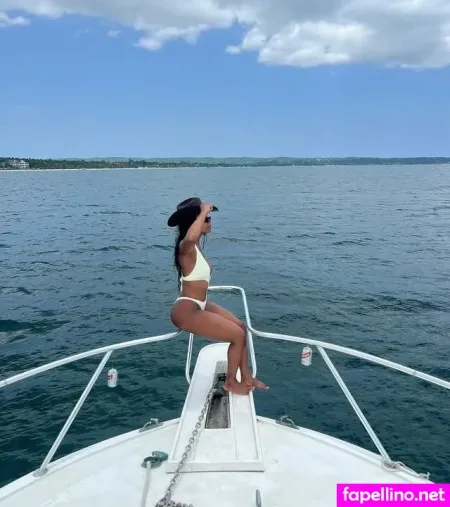 Ashley Cunningham OnlyFans Thumbnail #d6o3E2OgWM