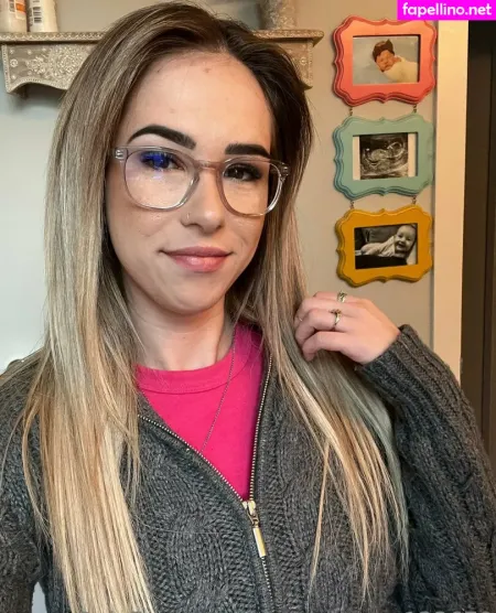 Ashley Higginson OnlyFans Thumbnail #i3LTT3XS9x