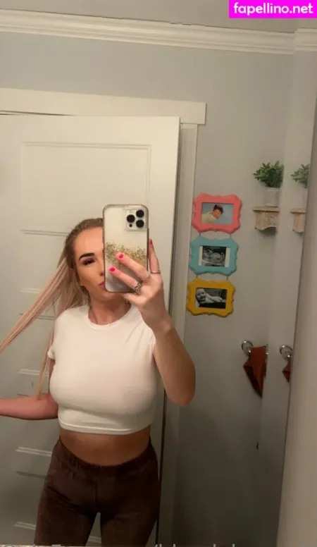 Ashley Higginson OnlyFans Thumbnail #q3vVJkf87g
