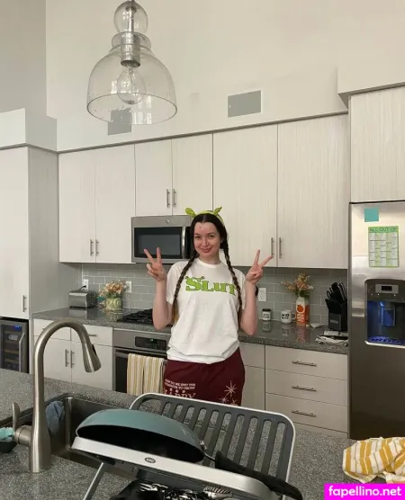 Ashley Ippolito OnlyFans Thumbnail #0GBCpSzO1g