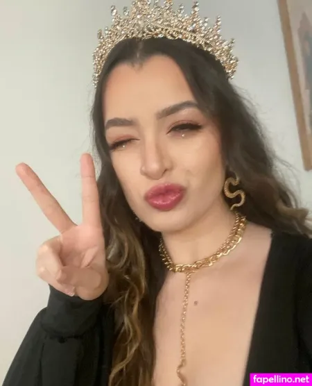 Ashley Ippolito OnlyFans Thumbnail #9nDvo41kLz