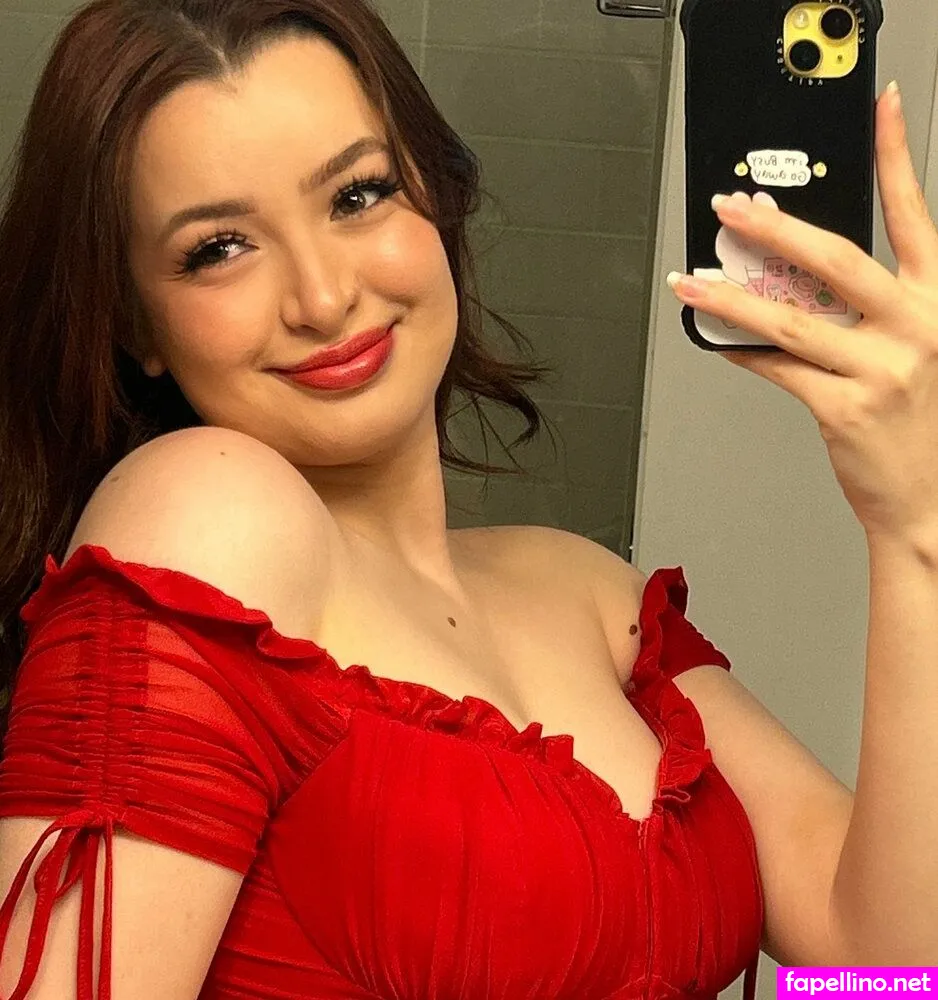 Reacts By Ash, ashley_ippolito, ashleyippolito, ur internet mom ash Nude Leaked OnlyFans Photo #KmKvs3WXlq