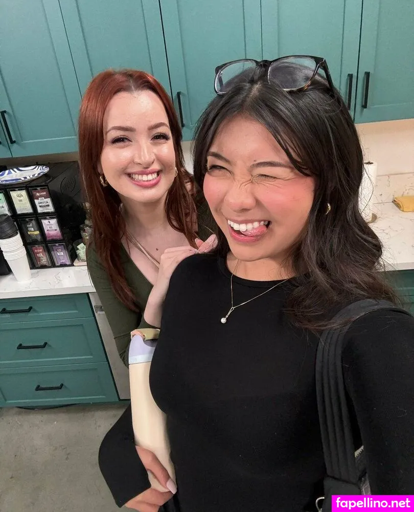 Reacts By Ash, ashley_ippolito, ashleyippolito, ur internet mom ash Nude Leaked OnlyFans Photo #OjDpVM1x7S