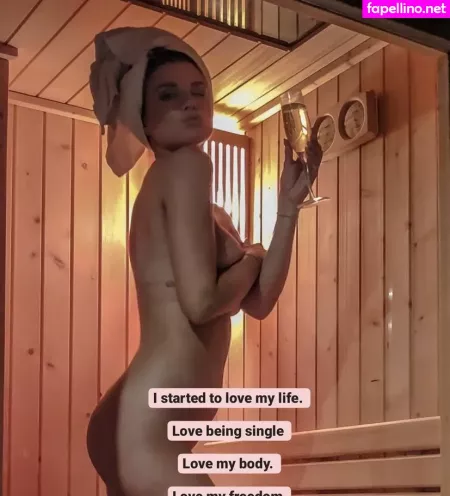 Ashley James OnlyFans Thumbnail #8BZa8jhESt