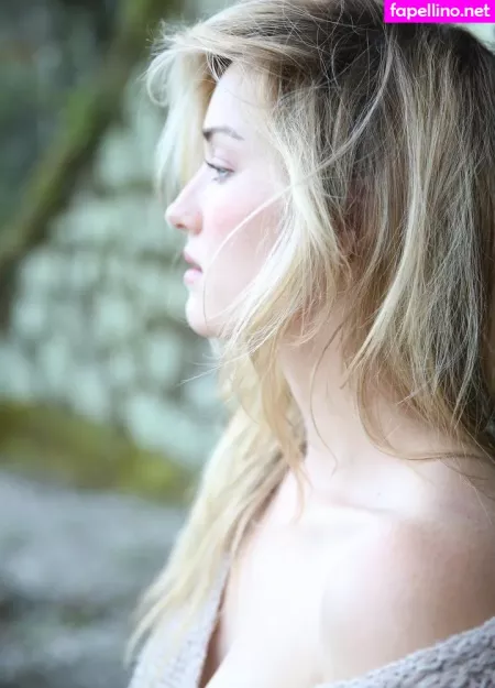Ashley Johnson OnlyFans Thumbnail #9BZVbTydp6