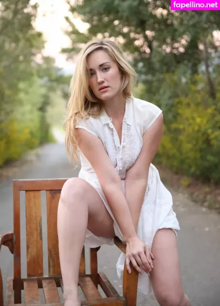 Ashley Johnson OnlyFans Thumbnail #HKqO3muU7h