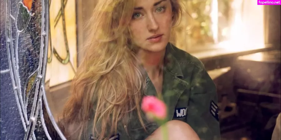 Ashley Johnson OnlyFans Thumbnail #NTUQavOJhc