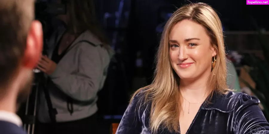 Ashley Johnson OnlyFans Thumbnail #etnEDQCzuu