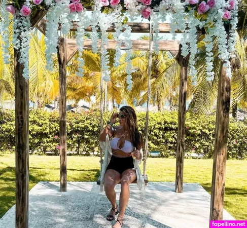 Ashley Kowalcyk OnlyFans Thumbnail #i2MTtmyTVA