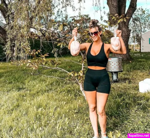 Ashley Kowalcyk OnlyFans Thumbnail #ndesxa4oUz