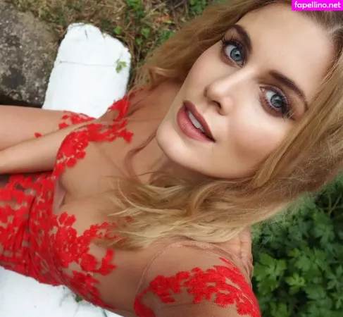 Ashley Louise James OnlyFans Thumbnail #8UE1NcWaJF