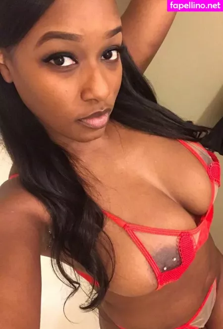 Ashley Lovelie OnlyFans Thumbnail #T1NLeVI4xp