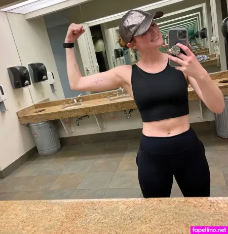 Ashley Lynn Graaf OnlyFans Thumbnail #ZGf5zqbJU1