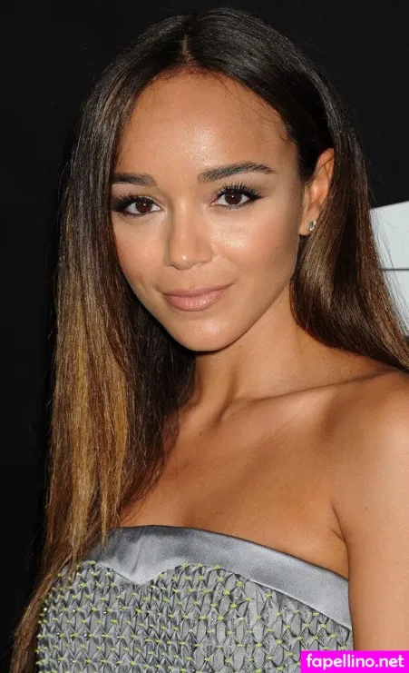 Ashley Madekwe OnlyFans Thumbnail #6KO6YCzDPH