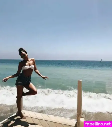 Ashley Madekwe OnlyFans Thumbnail #XQ096M37ac