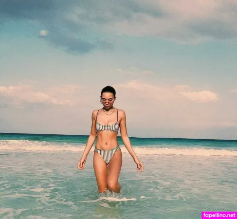 Ashley Moore OnlyFans Thumbnail #g7tw4HMaUf