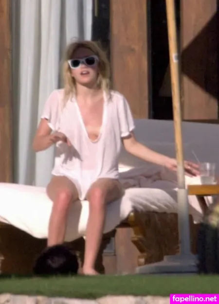 Ashley Olsen OnlyFans Thumbnail #GuO82ub3zh