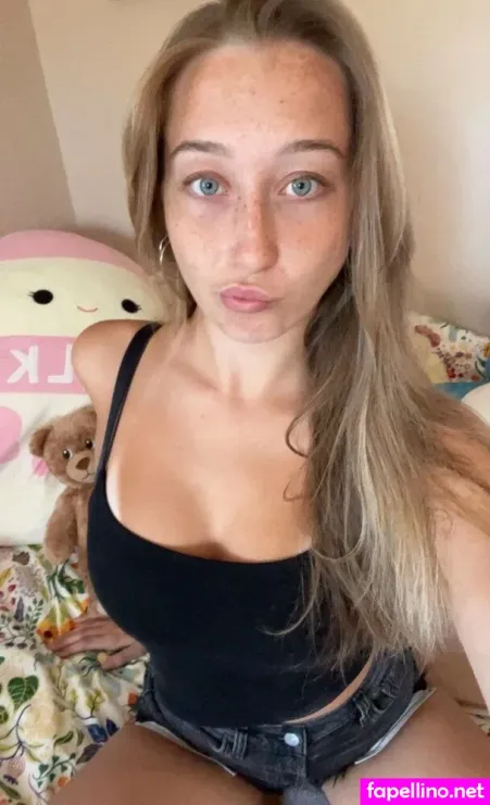 Ashley P9 OnlyFans Thumbnail #d7kVbWkwgX