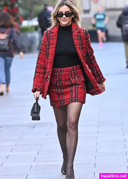 Ashley Roberts Pussycat Doll OnlyFans Thumbnail #fIIfPNt3cI