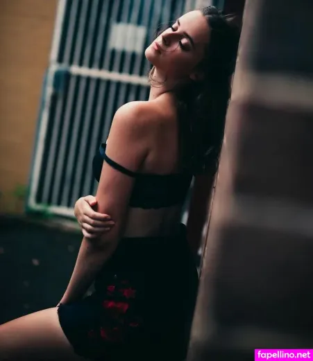 Ashley Rose Harris OnlyFans Thumbnail #1XYBIZum2B