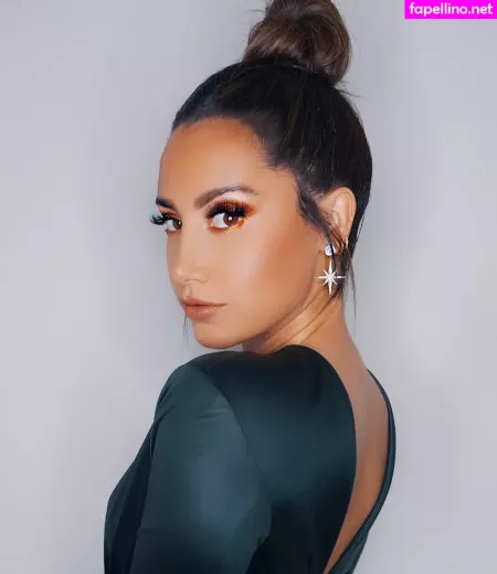 Ashley Tisdale OnlyFans Thumbnail #TRQgt8XH0D