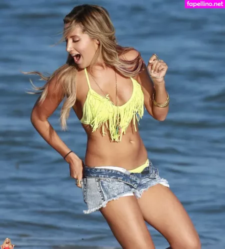 Ashley Tisdale OnlyFans Thumbnail #Y2lXl2QCLK