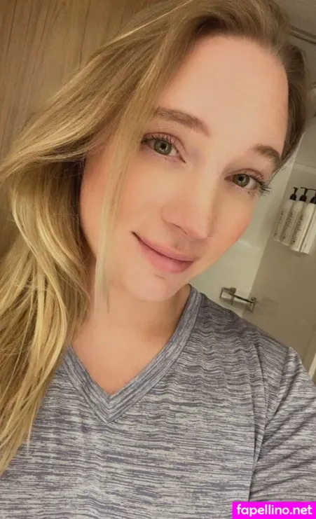 Ashley Trans Girl OnlyFans Thumbnail #QhibhYhLSk