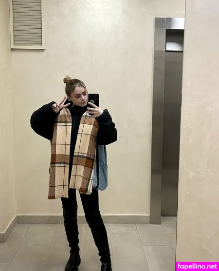 Ashley Waifu OnlyFans Thumbnail #WbQBXohEr8