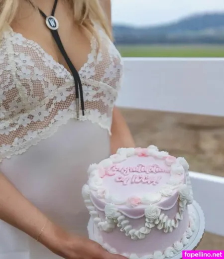 Ashley Walls OnlyFans Thumbnail #x1TgXTLXvK