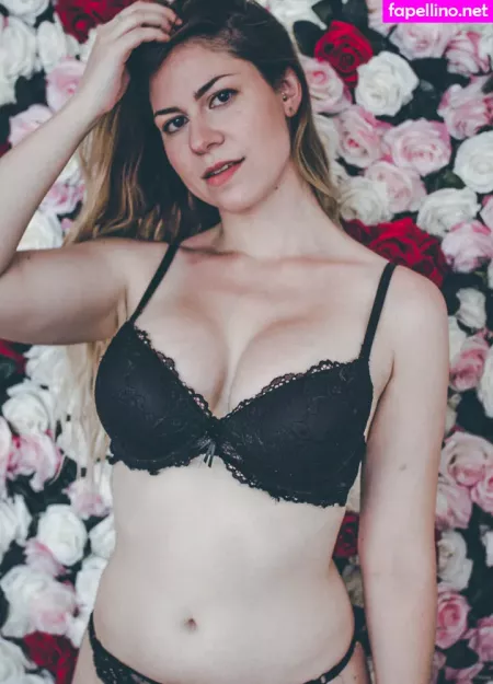 Ashleyalban94 OnlyFans Thumbnail #MtWGzFROfA