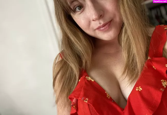 Ashleyannxox OnlyFans Thumbnail #AfQiCZ7J85