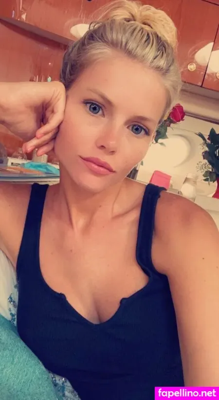 Ashleybellefree OnlyFans Thumbnail #38YcHUjX7o