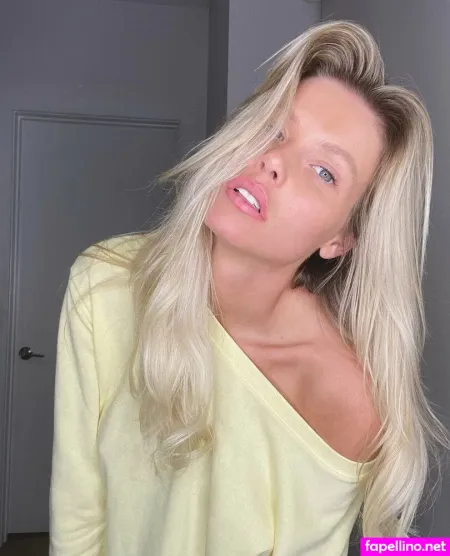Ashleybellefree OnlyFans Thumbnail #4DcrCNA0hz