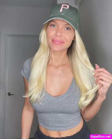 Ashleybellefree OnlyFans Thumbnail #cU4VrAoVFO