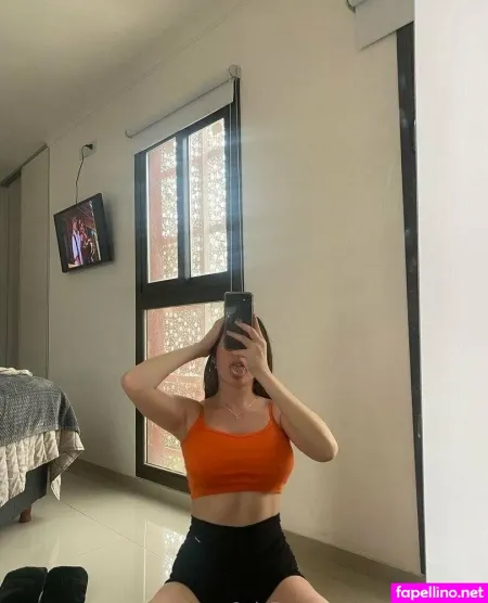 Ashleybelucci OnlyFans Thumbnail #eNKcypOgSs