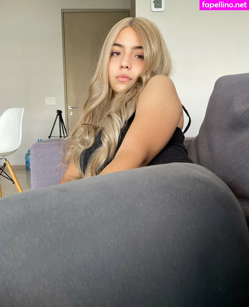 ashleezyubz, ashleybleirvip Nude Leaked OnlyFans Photo #hxakq4ee46