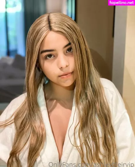 Ashleybleirvip OnlyFans Thumbnail #xCtGToVoYi